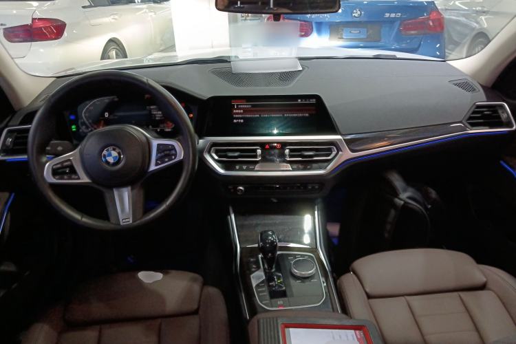 Used BMW 3 Series 2021 Restyled 325Li M Sport Package Center Console