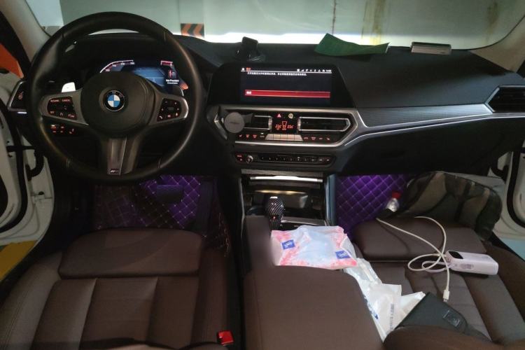 Used BMW 3 Series 2021 Second Facelift 325i M Sport Night Edition Package Center Console
