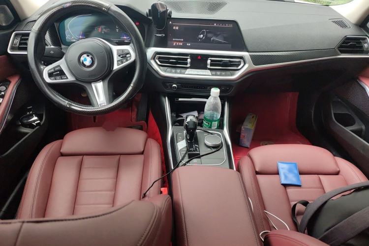 Used BMW 3 Series 2021 Facelifted 320Li M Sport Package Center Console