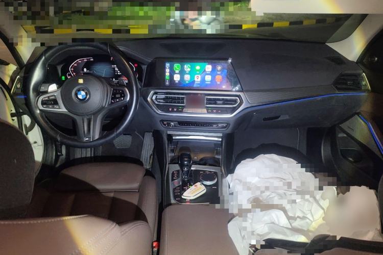 Used BMW 3 Series 2021 Restyled 325i M Sport Night Edition Package Center Console