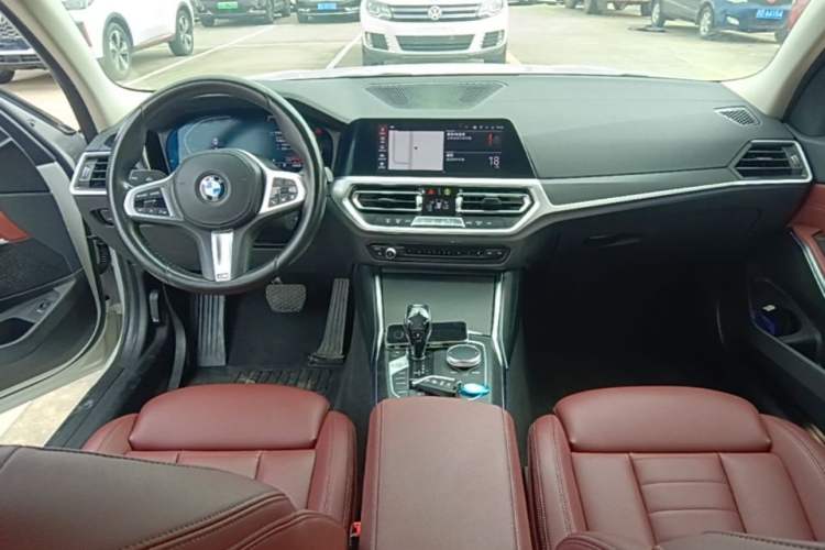 Used BMW 3 Series 2021 Restyled 325i M Sport Package Center Console
