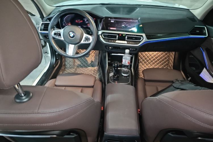 Used BMW 3 Series 2021 Second Facelift 325Li M Sport Package Center Console