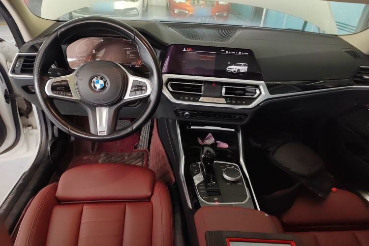 Used BMW 3 Series 2021 Facelifted 320Li M Sport Package Center Console