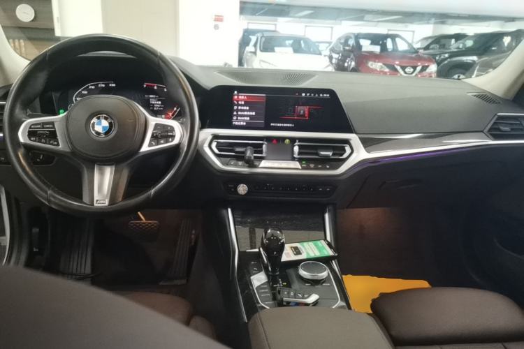 Used BMW 3 Series 2021 325Li M Sport Package Center Console