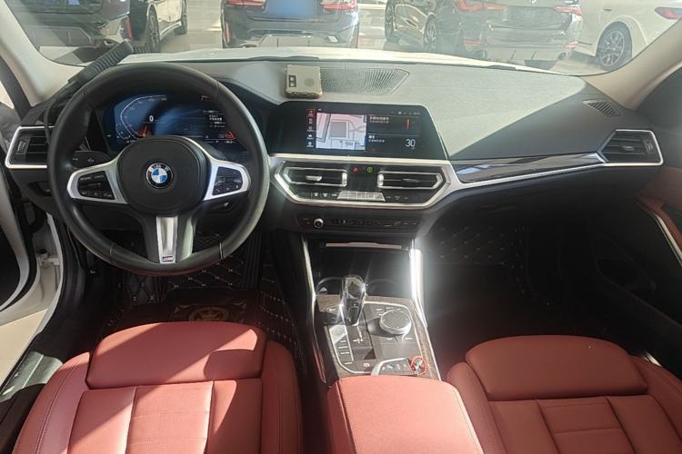 Used BMW 3 Series 2021 Second Facelift 325Li M Sport Package Center Console