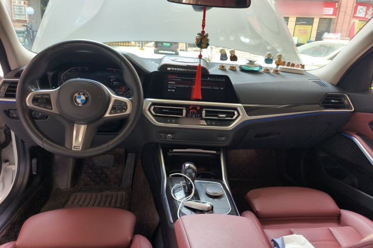Used BMW 3 Series 2021 320Li M Sport Package Center Console
