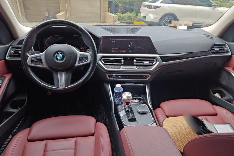 Used BMW 3 Series 2021 Facelifted 320Li M Sport Package Center Console