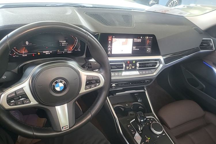 Used BMW 3 Series 2021 Second Facelift 325Li M Sport Package Center Console