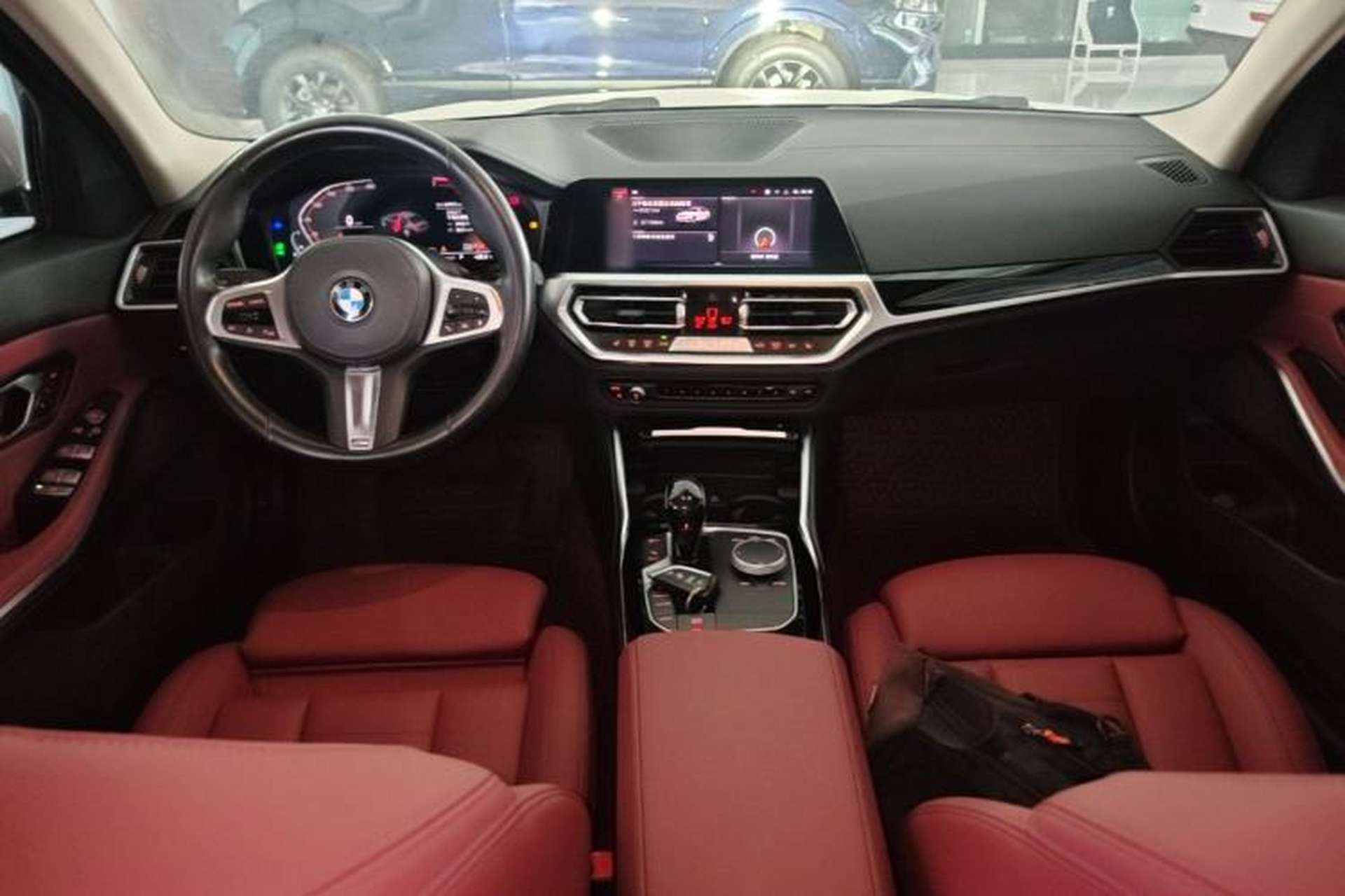 Used BMW 3 Series 2021 Facelifted 320Li M Sport Package Center Console