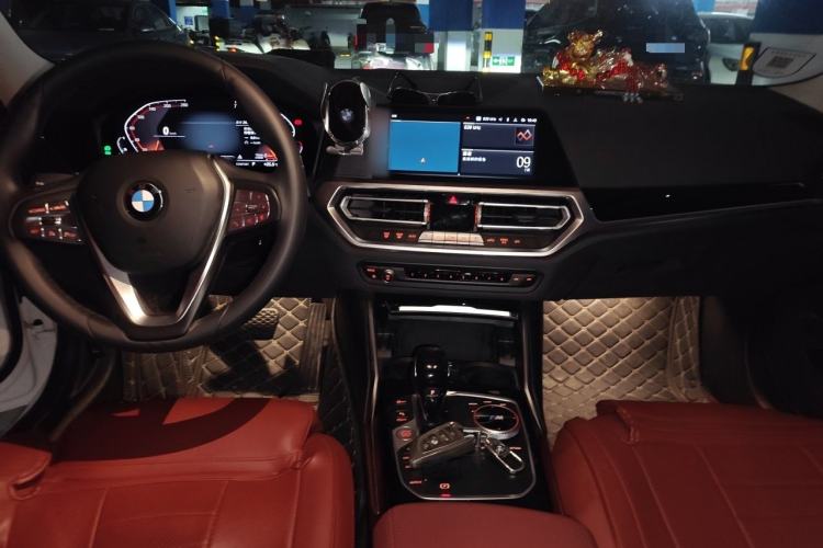 Used BMW 3 Series 2021 Restyled 320i Sport Package Center Console