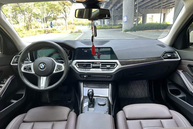 Used BMW 3 Series 2021 Restyled 325Li M Sport Package Center Console