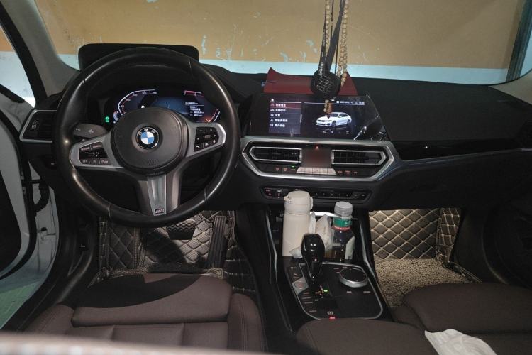 Used BMW 3 Series 2021 Facelifted 320Li M Sport Package Center Console