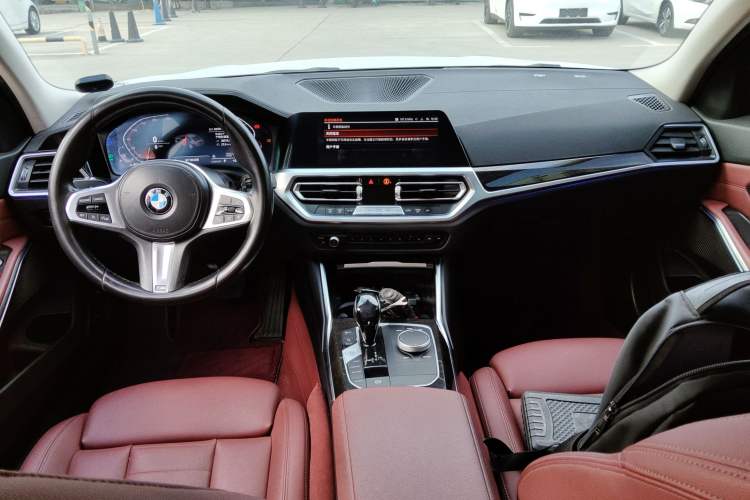 Used BMW 3 Series 2021 Second Facelift 325Li M Sport Package Center Console