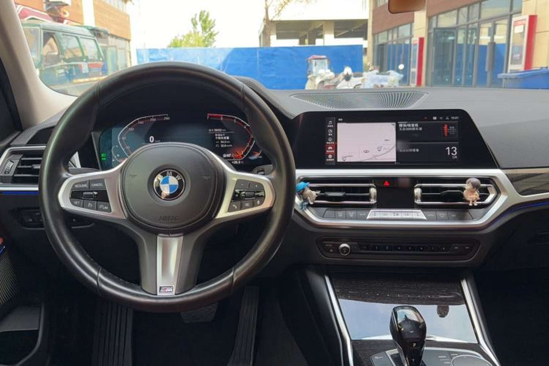 Used BMW 3 Series 2021 Second Facelift 325Li M Sport Package Center Console