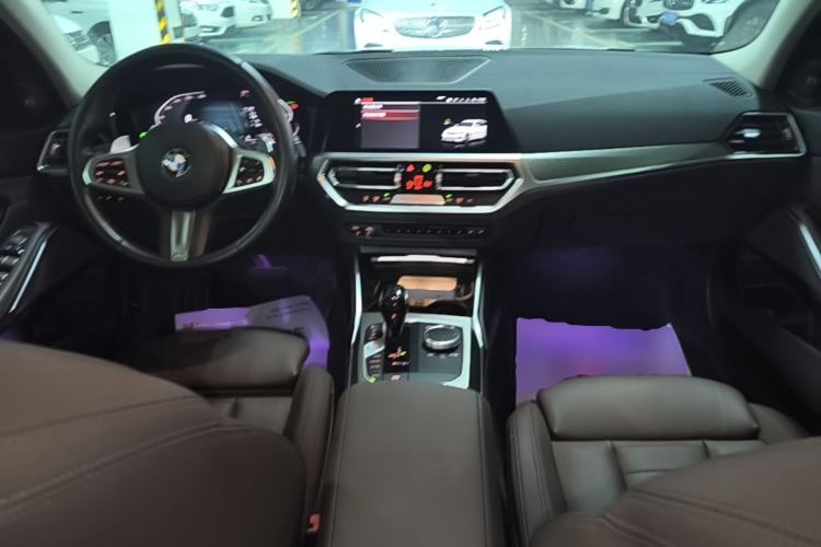 Used BMW 3 Series 2021 Second Facelift 325Li M Sport Night Edition Package Center Console