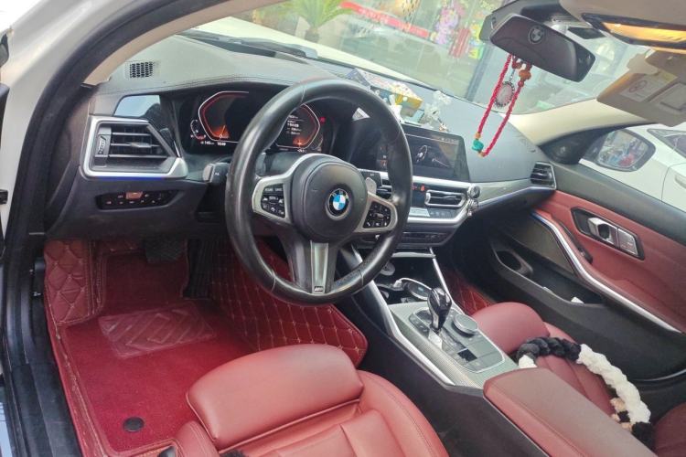 Used BMW 3 Series 2021 330Li xDrive M Sport Night Edition Center Console