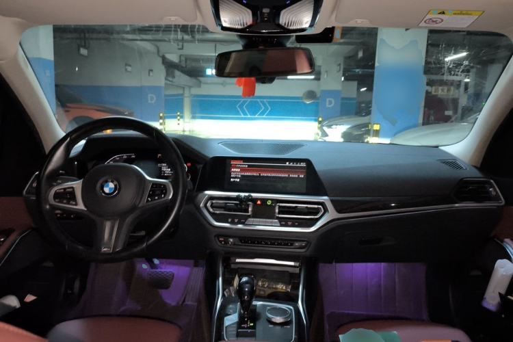 Used BMW 3 Series 2021 Second Facelift 325Li M Sport Package Center Console