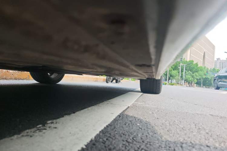 Used BMW 3 Series 2021 325Li M Sport Shadowline Package Chassis Front Left
