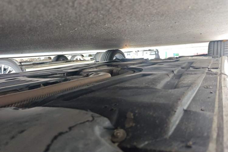Used BMW 3 Series 2021 325Li M Sport Package Chassis Front Right