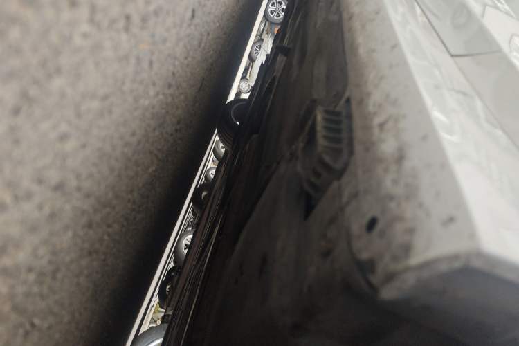 Used BMW 3 Series 2021 320i Sport Package Chassis Front Right