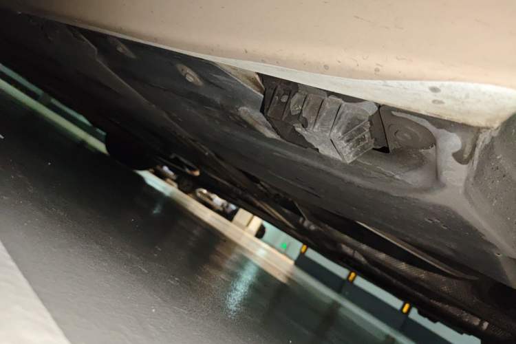 Used BMW 3 Series 2021 320i Sport Package Chassis Rear Left