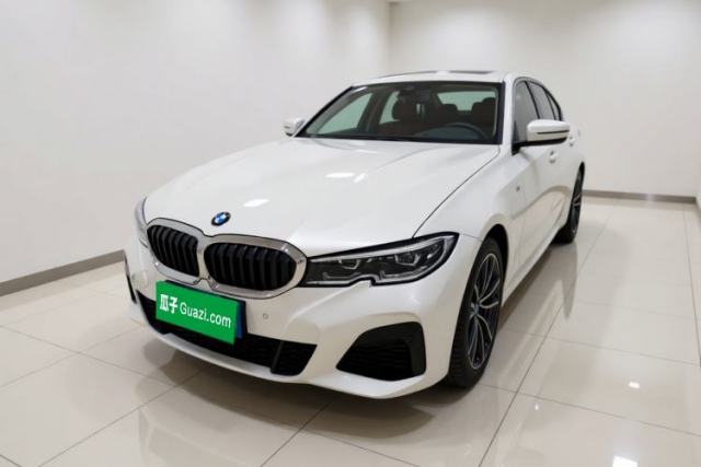 Ojetý BMW 3 Series 2021 Second Facelift 325Li M Sport Package