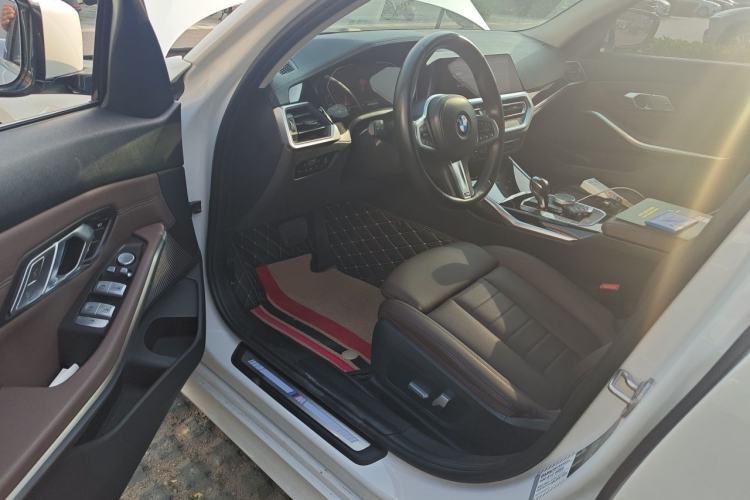 Used BMW 3 Series 2021 320Li M Sport Package Driver Seat