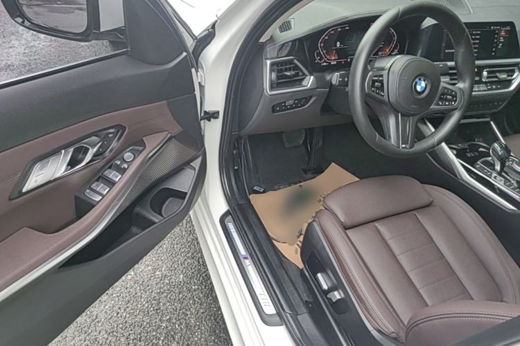 Used BMW 3 Series 2021 320Li M Sport Package Driver Seat