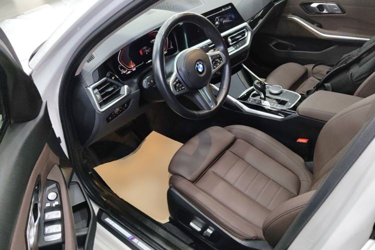 Used BMW 3 Series 2021 Second Facelift 320Li M Sport Package Driver Seat