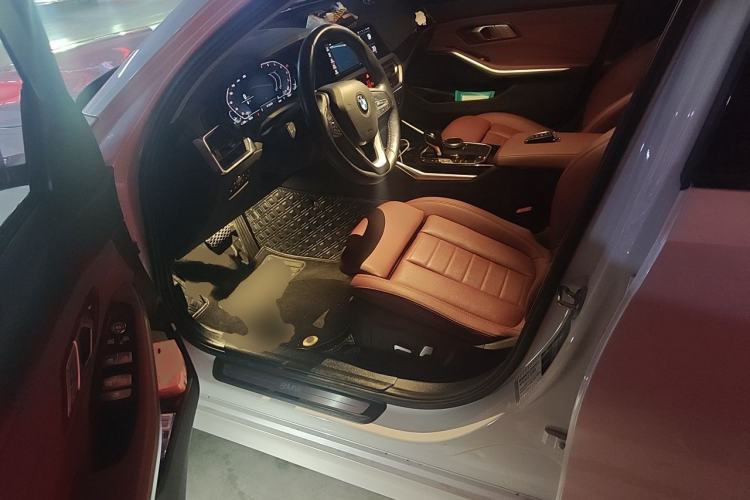 Used BMW 3 Series 2021 Restyled 320i Sport Package Driver Seat