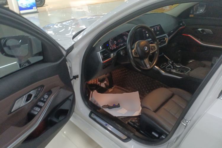Used BMW 3 Series 2021 Restyled 325Li M Sport Package Driver Seat