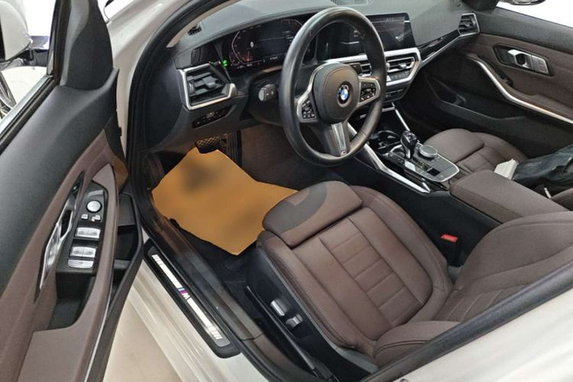 Used BMW 3 Series 2021 Second Facelift 320Li M Sport Package Driver Seat