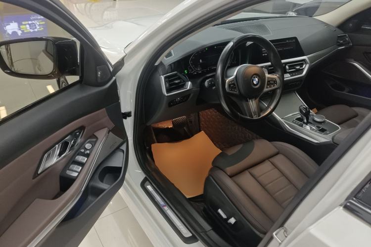 Used BMW 3 Series 2021 Facelifted 325Li M Sport Night Edition Package Driver Seat