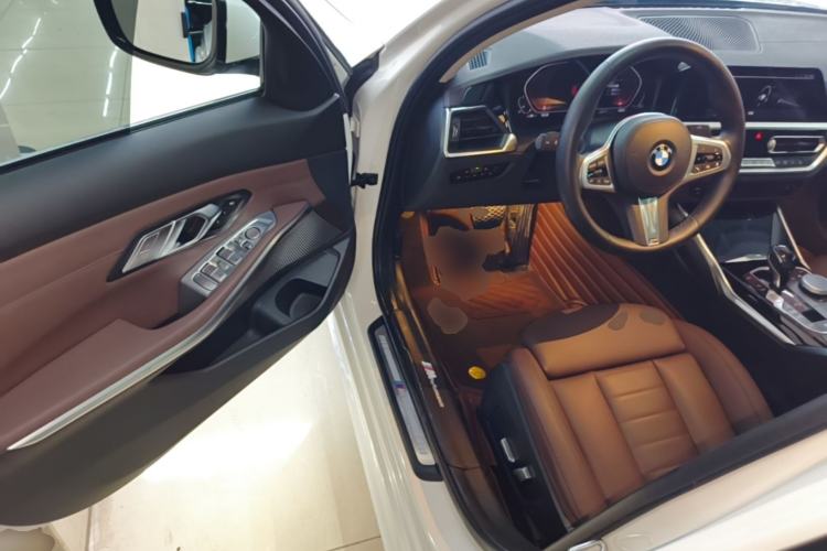 Used BMW 3 Series 2021 Facelifted 320Li M Sport Package Driver Seat