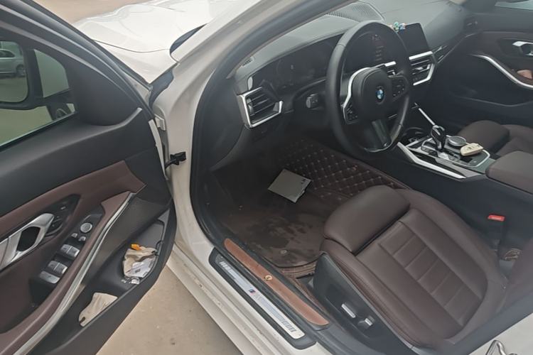 Used BMW 3 Series 2021 Second Facelift 325Li M Sport Package Driver Seat
