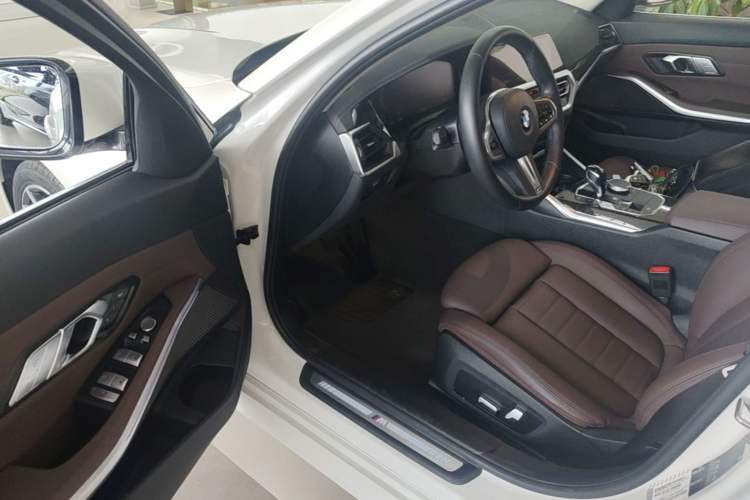 Used BMW 3 Series 2021 325Li M Sport Package Driver Seat