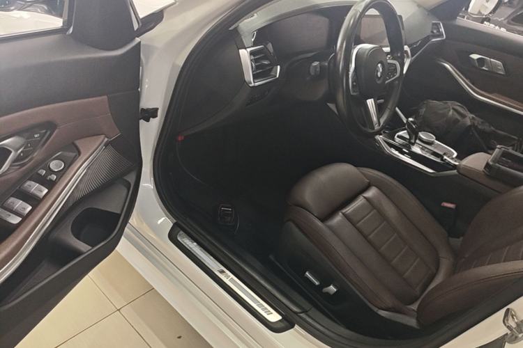 Used BMW 3 Series 2021 Facelifted 320Li M Sport Package Driver Seat
