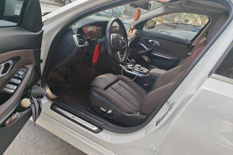 Used BMW 3 Series 2021 Second Facelift 320Li M Sport Package Driver Seat