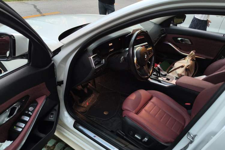Used BMW 3 Series 2021 Restyled 325Li M Sport Package Driver Seat