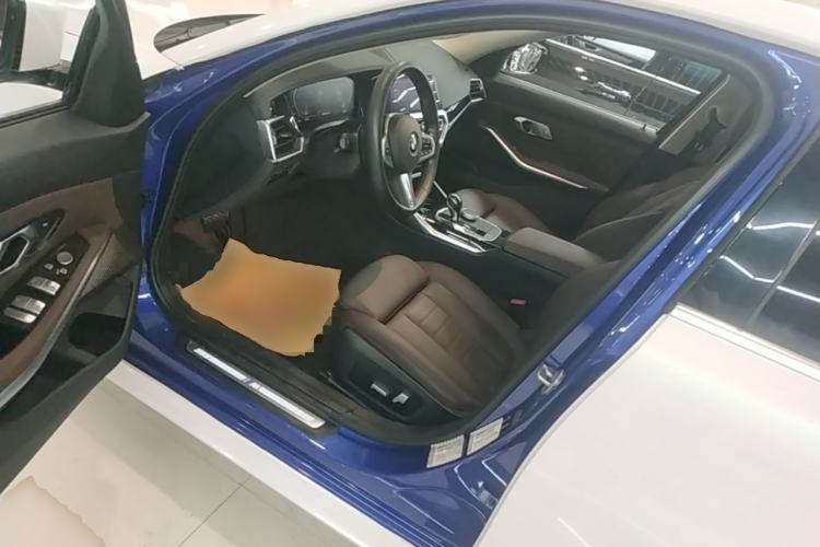 Used BMW 3 Series 2021 320Li M Sport Package Driver Seat