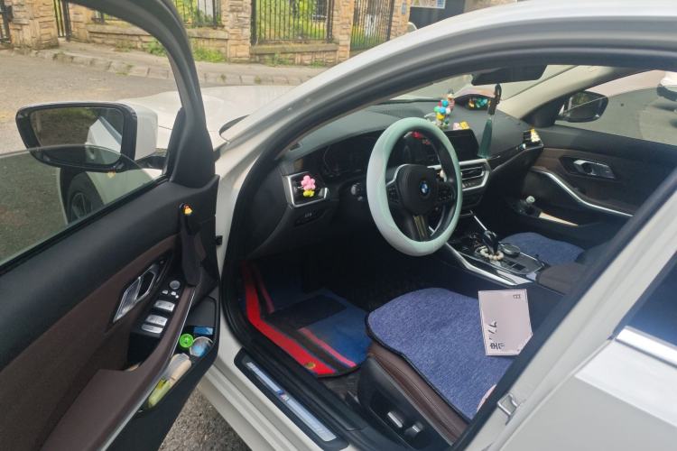 Used BMW 3 Series 2021 Restyled 325Li xDrive M Sport Package Driver Seat