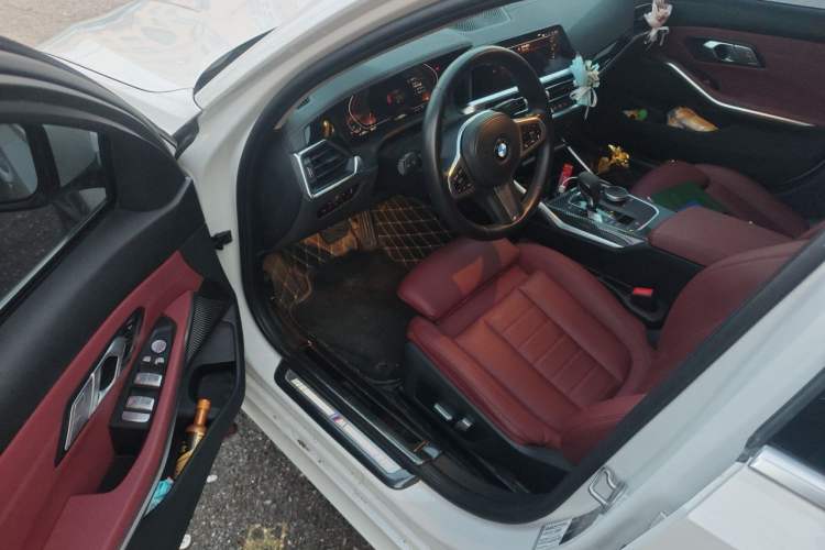 Used BMW 3 Series 2021 Second Facelift 320Li M Sport Package Driver Seat