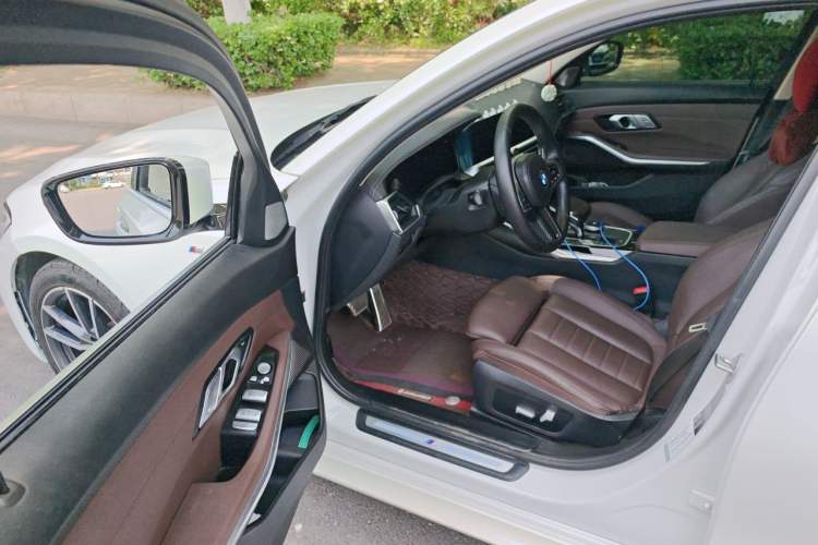 Used BMW 3 Series 2021 Facelifted 320Li M Sport Package Driver Seat