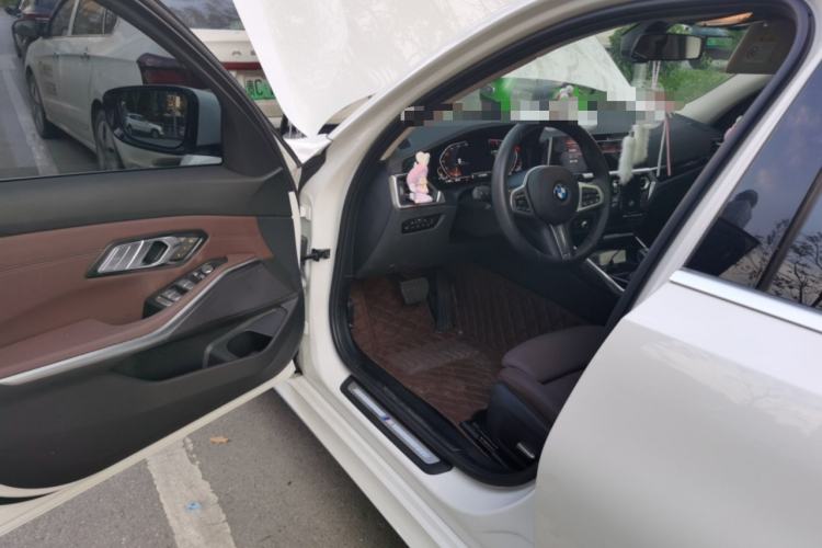 Used BMW 3 Series 2021 Facelifted 320Li M Sport Package Driver Seat