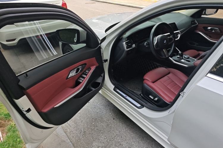 Used BMW 3 Series 2021 325i M Sport Package Driver Seat