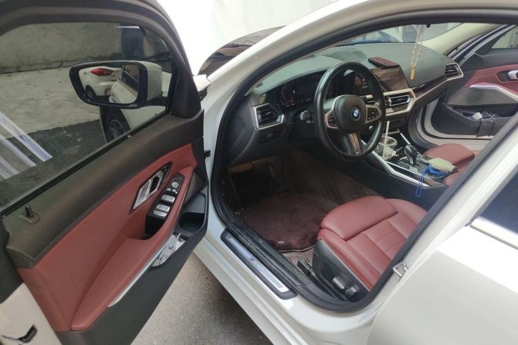 Used BMW 3 Series 2021 Second Facelift 320Li M Sport Package Driver Seat