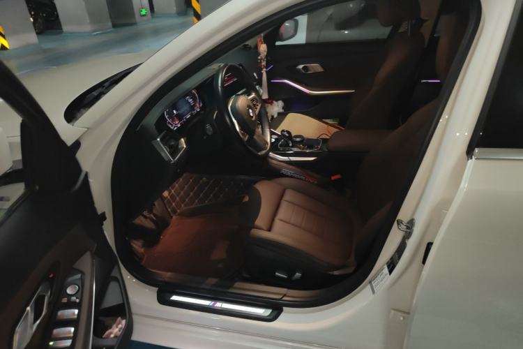 Used BMW 3 Series 2021 Restyled 325Li M Sport Package Driver Seat