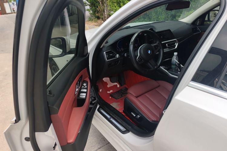 Used BMW 3 Series 2021 Facelifted 320Li M Sport Package Driver Seat