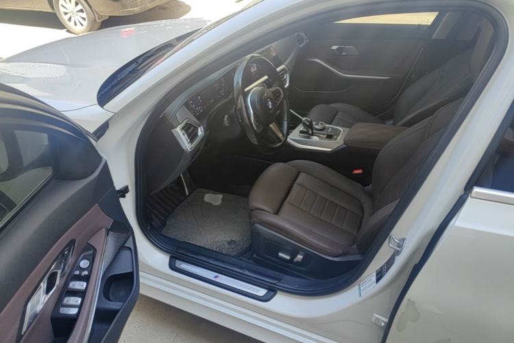 Used BMW 3 Series 2021 Restyled 325Li M Sport Package Driver Seat