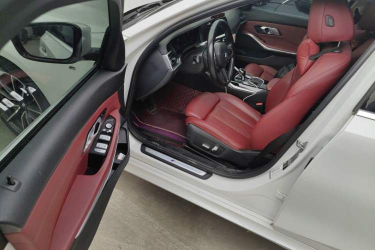 Used BMW 3 Series 2021 320Li M Sport Package Driver Seat